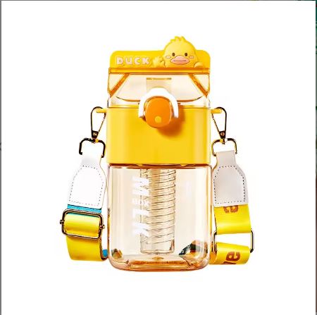 950ml Kawaii Square Water Bottle with Dual Compartments & Fruit Infuser for Kids