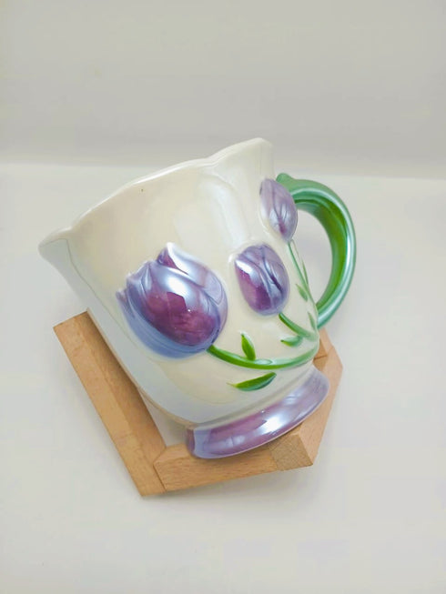 3D Relief Tulip Ceramic Coffee Mug – Elegant Hand-Painted Floral Tea Cup with Scalloped Rim