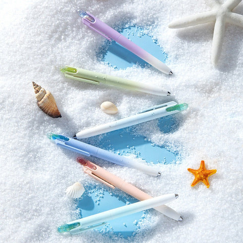 Hesu HS-361 pastel-colored theme gel pen.