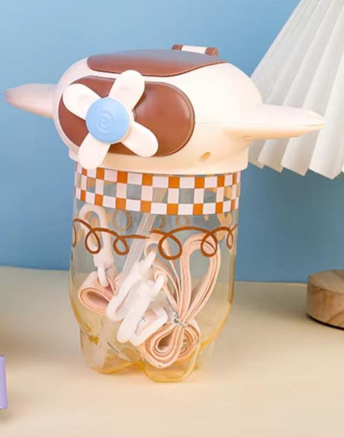 Kawaii-style airplane-shaped water bottle