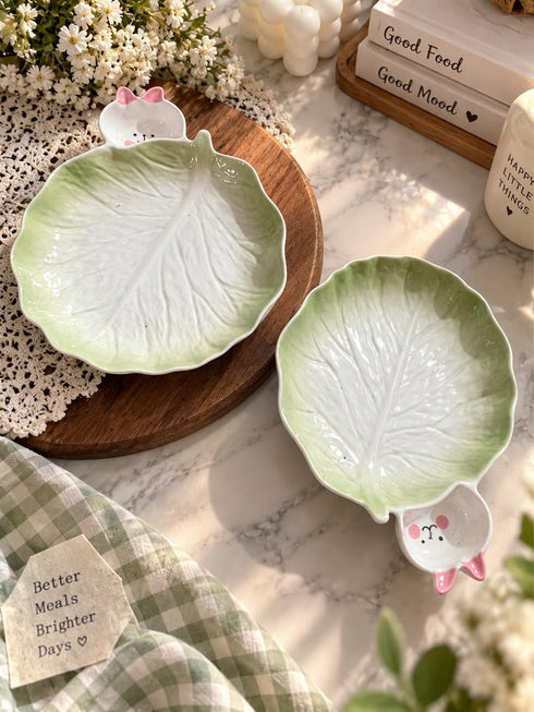 Creative Green Cabbage Leaf Shaped Ceramic Serving Platter with Cat Sauce Dish for Appetizers and Dim Sum